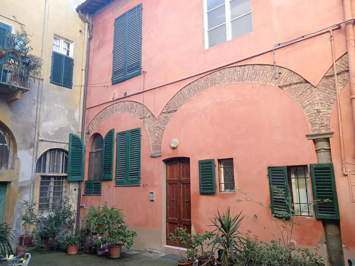 Maioliche Cozy Apartment Πίζα